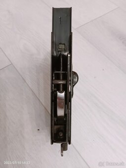 HK G3 A3 - 4