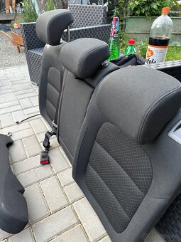 Zadné sedačky SUPERB s ohrevom - 4