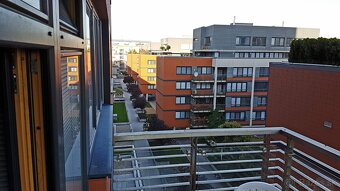 BÝVANIE V PROJEKTE ROZADOL, 2-IZB. BYT, BALKÓN, GAR. STÁTIE - 4