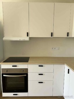 Kuchynská linka - 4