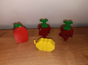 8 LEGO sád - 4