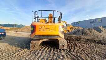 predám pásový báger JCB 220 XL 4F r.v. 2019 5.950 MTH - 4