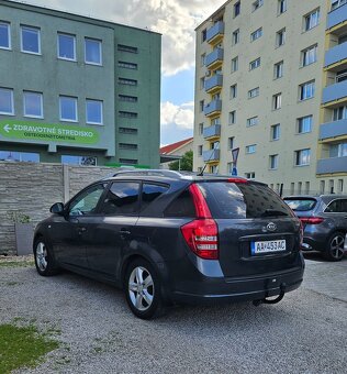 KIA c´eed 1.6 CRDi combi 84kW - nafta - 4