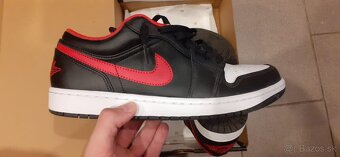 Nike Air Jordan 1 low black/fire red-white - 4