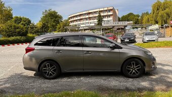 Predám Toyota Auris 1.6 CVT + LPG (Automat) - 4