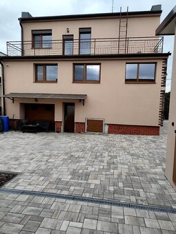 Veľký rodinný dom Bánovce nad Bebravou - Dolné Ozorovce - 4
