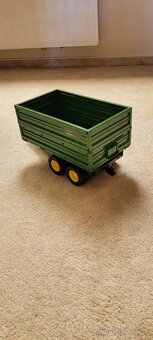 Bruder vlecka John Deere - 4