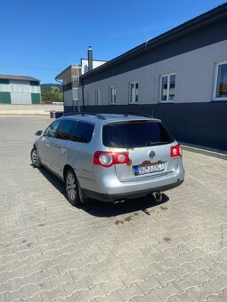 Volkswagen Pasat B6 - 4
