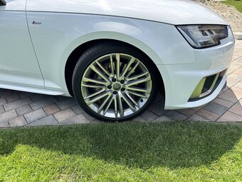 Audi A4 - 4