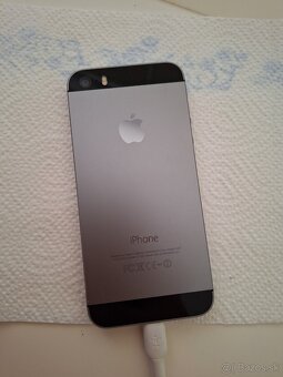 Iphone 5s Strieborny a čierny - 4