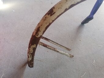 Zadný blatník na Stadion s11 - 4