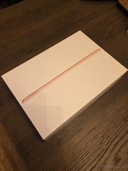 iPad 8th gen 32GB WiFi Gold 2020 + Apple Pencil 1st gen - 4