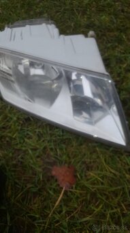 Predne svetla pre Škodu OCtavia 2 - 4