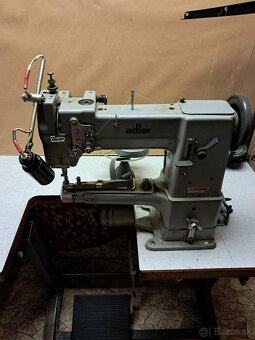 Priemyselné šijacie stroje - 4