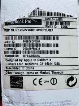 MacBook Pro - 4