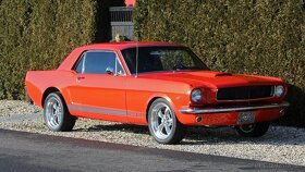 1965 FORD MUSTANG V8 SHOW CAR - 4