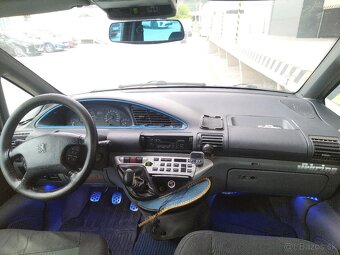 Peugeot 806 2.0 HDI 7 miest - 4