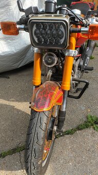 Yamaha - 4