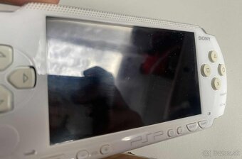 PSP 1000 White + 64GB - 4