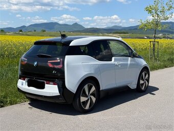 BMW i3 60Ah+REX STREŠNÉ Full Výbava - 4