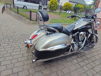 Kawasaki VN 1700 Classic Tourer Nomad - 4