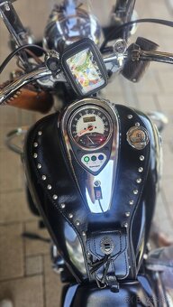 Kawasaki VN 900 Classic (2012)
- 4