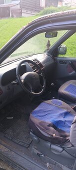 Nissan Terrano II - 4