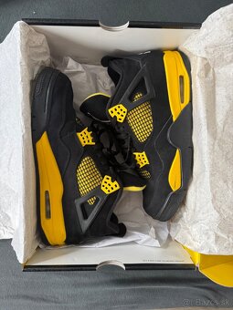 Predám Jordan 4 Retro Thunder - 4
