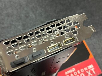 🔶 Predám grafickú kartu Gigabyte Radeon RX 5700 XT 8 GB - 4