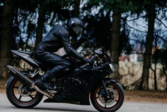 Yamaha r6 - 4