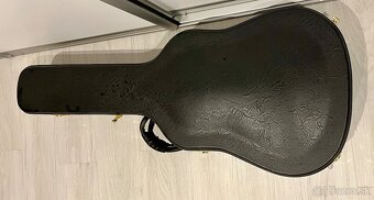 Kufre na gitary a stojan - 4