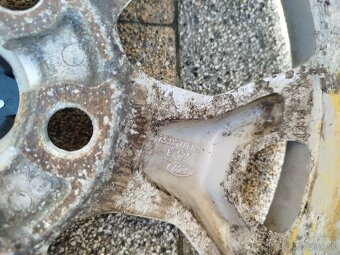 Elektróny Ford 5 -108,R17 predám. - 4