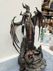 Figúrka Lilith 25cm, kit - 4