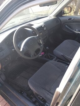Honda Civic 1.5 vtec - 4