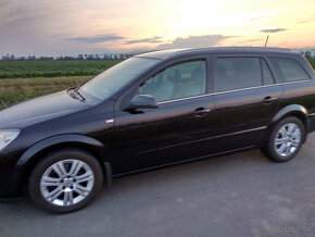 Opel Astra H Caravan 1.7 CDTi Cosmo 92Kw 2007 M6 - 4
