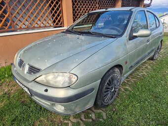 Renault  megane - 4