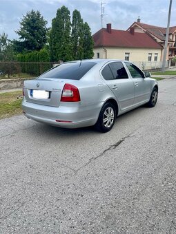 Predám Octavia 2 1.6tdi facelift - 4