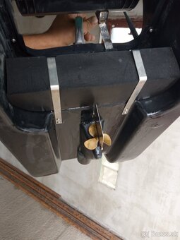 Bait Liner zavazacia loďka - 4