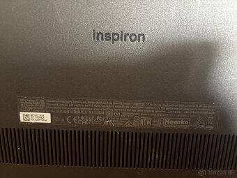 24 Dell Inspiron 15 - 4