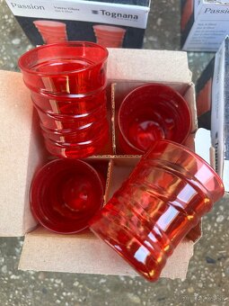 Malé poháriky nove - 4