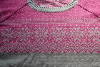 Ružovo hnedý sveter značky BOYSEN S, v. 44/46 - 4