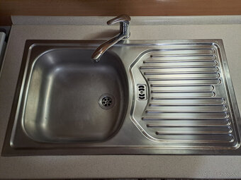 Kuchynský drez - nerez - 4
