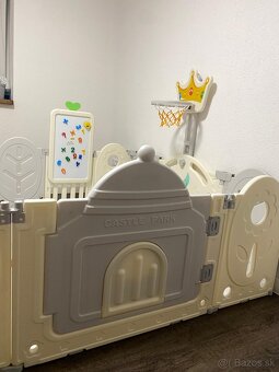 Detská ohrádka s podložkou - 4