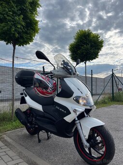 Gilera Runner ST 200 - 4
