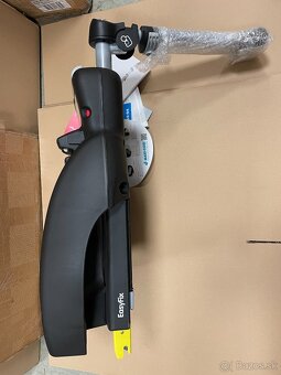 Maxi-Cosi EasyFix základna jako nová - 4