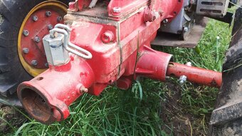 dvojkolesový malotraktor - záhradná fréza - 4