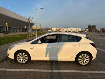 Opel Astra 1.6 85kw - 4