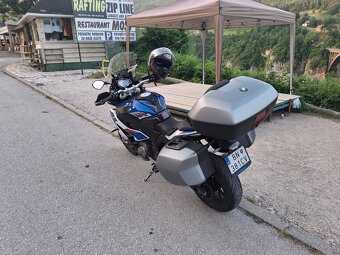 BMW S1000XR - 4