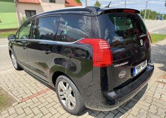 Peugeot 5008 2.0 HDi 7MÍST FULL nafta manuál 110 kw - 4