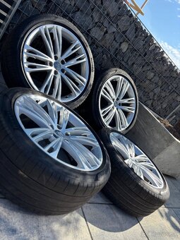 ✅ 5x112 r20 Audi original krasne disky - 4